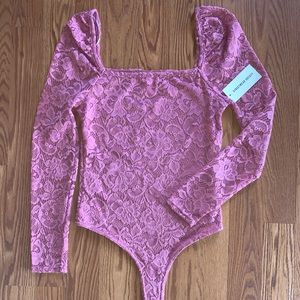 🌺3/$20🌺 NWT Streetwear Society Body Suit Mauve